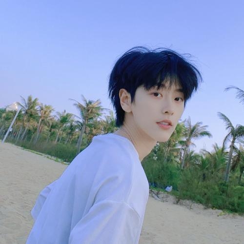 允执其中2024的第一张照片--济南残疾人相亲网